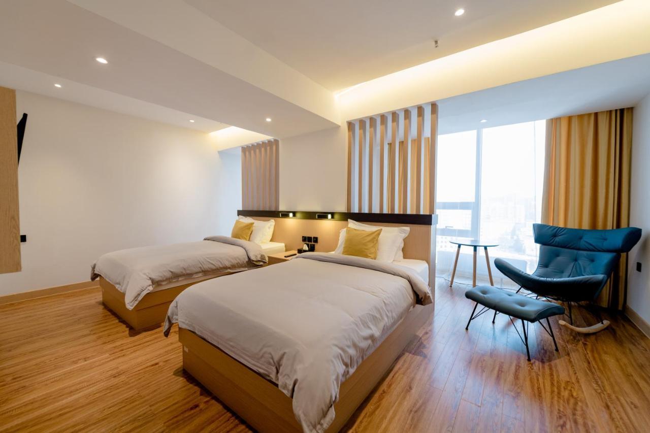 Millennium Plaza Hotel & Mall 乌兰巴托 外观 照片
