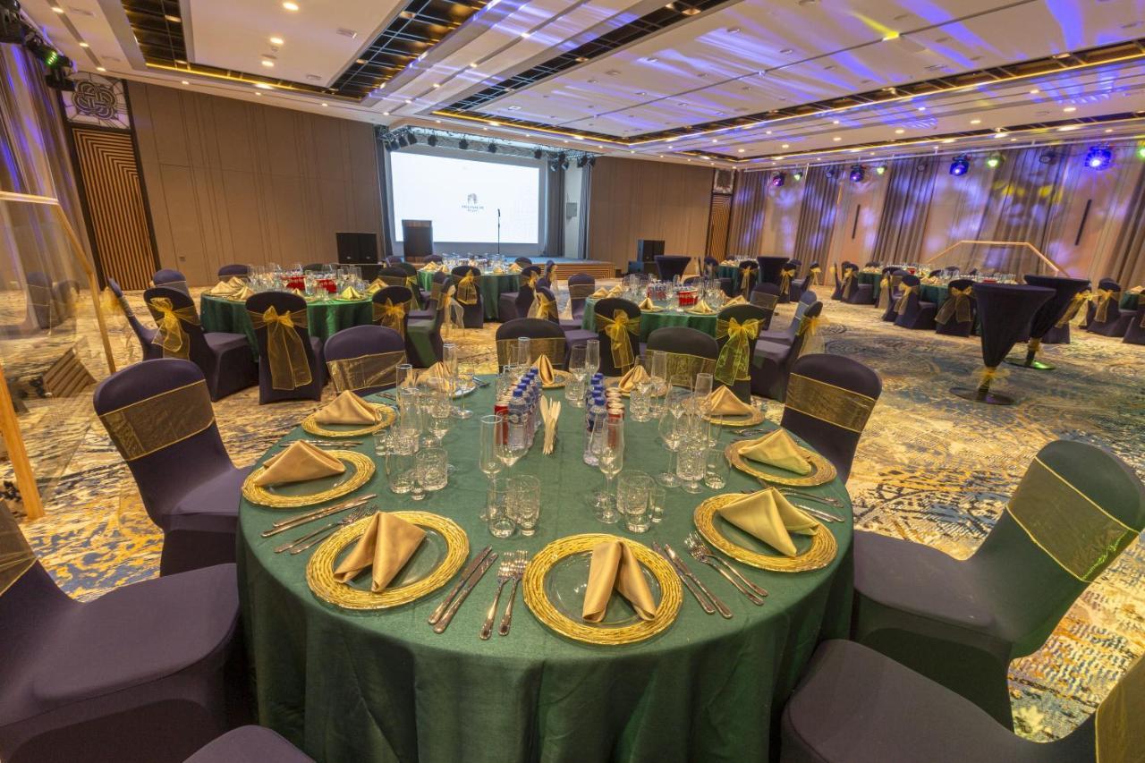 Millennium Plaza Hotel & Mall 乌兰巴托 外观 照片